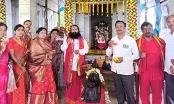 కుకునూర్ పల్లిలో శ్రీరాముని తలంబ్రాల పంపిణీ కుకునూర్ పల్లిలో శ్రీరాముని తలంబ్రాల పంపిణీ