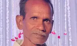 జమ్మికుంట రైల్వే ట్రాక్పై వ్యక్తి ఆత్మహత్య.. జమ్మికుంట రైల్వే ట్రాక్పై వ్యక్తి ఆత్మహత్య..