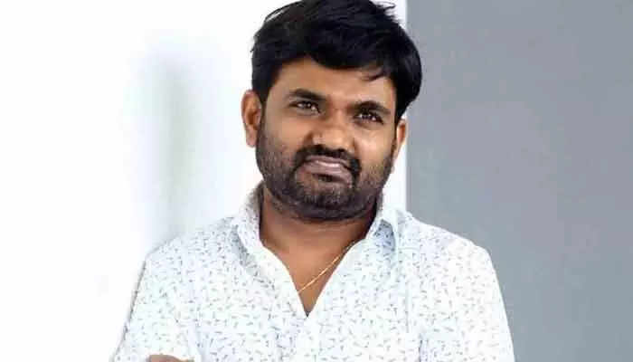 హిట్ కోసం మారుతి మాస్టర్ ప్లాన్.. మెగా హీరోతో కొత్త సినిమాకు రంగం సిద్ధం? హిట్ కోసం మారుతి మాస్టర్ ప్లాన్.. మెగా హీరోతో కొత్త సినిమాకు రంగం సిద్ధం?