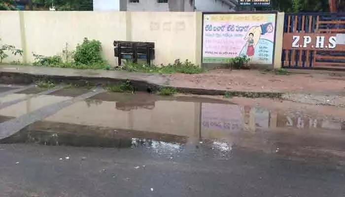 రెబ్బెన మండలంలో భారీ నుంచి అతిభారీ వర్షం రెబ్బెన మండలంలో భారీ నుంచి అతిభారీ వర్షం
