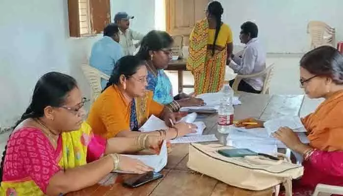 ఆగస్టు 3తో ముగియనున్న ‘సర్’ గడువు ఆగస్టు 3తో ముగియనున్న ‘సర్’ గడువు