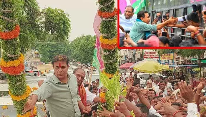 ధర్మారంలో కేటీఆర్కు ఘన స్వాగతం.. ధర్మారంలో కేటీఆర్కు ఘన స్వాగతం..