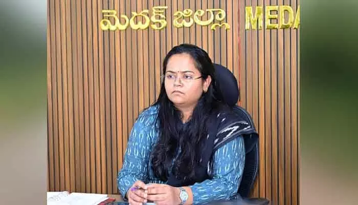 జాతీయ రహదారుల పై ప్రమాదాల నియంత్రణే లక్ష్యం : కలెక్టర్ ప్రతిమా సింగ్ జాతీయ రహదారుల పై ప్రమాదాల నియంత్రణే లక్ష్యం : కలెక్టర్ ప్రతిమా సింగ్