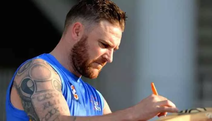 స్టీఫెన్ ఫ్లెమింగ్ ఔట్..CSK కోసం సిక్సుల వీరుడు ? స్టీఫెన్ ఫ్లెమింగ్ ఔట్..CSK కోసం సిక్సుల వీరుడు ?