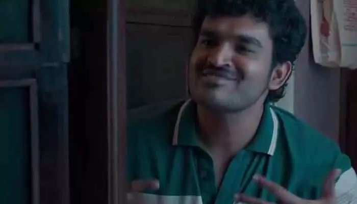 ఆ హీరోయిన్ దగ్గర డబ్బులు వసూలు చేసిన కిరణ్ అబ్బవరం ! ఆ హీరోయిన్ దగ్గర డబ్బులు వసూలు చేసిన కిరణ్ అబ్బవరం !