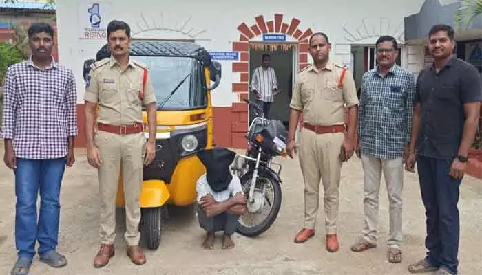16 ఆస్తి నేరాల కేసులున్న అంతర్రాష్ట్ర నేరస్తుడు అరెస్ట్.. 16 ఆస్తి నేరాల కేసులున్న అంతర్రాష్ట్ర నేరస్తుడు అరెస్ట్..