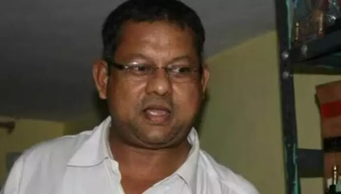 Surendra Gadling: గాడ్లింగ్ బెయిల్ విచారణలో వైదొలగిన మూడో న్యాయమూర్తి Surendra Gadling: గాడ్లింగ్ బెయిల్ విచారణలో వైదొలగిన మూడో న్యాయమూర్తి