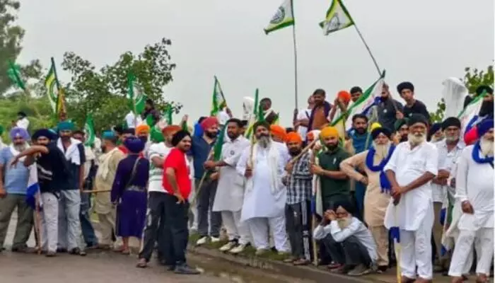 Farmers March: భారత్-అమెరికా వాణిజ్య ఒప్పందానికి వ్యతిరేకంగా రైతుల ఆందోళన Farmers March: భారత్-అమెరికా వాణిజ్య ఒప్పందానికి వ్యతిరేకంగా రైతుల ఆందోళన