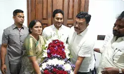 వైసీపీలోకి ఒంగోలు నేతలు.. జగన్ సమక్షంలో చేరికలు