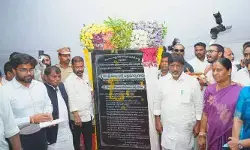 దేశంలోనే తొలిసారిగా ‘ఎలక్ట్రిసిటీ ఆంబ్యులెన్స్’.. 1912 హెల్ప్లైన్కు కృత్రిమ మేధ (ఏఐ) దేశంలోనే తొలిసారిగా ‘ఎలక్ట్రిసిటీ ఆంబ్యులెన్స్’.. 1912 హెల్ప్లైన్కు కృత్రిమ మేధ (ఏఐ)