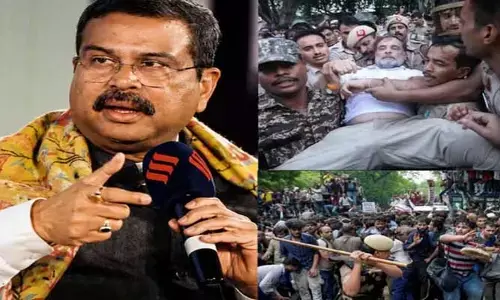 విద్యార్థుల పేరుతో రాహుల్ గాంధీ రాజకీయాలు: కేంద్ర మంత్రి ధర్మేంద్ర ప్రధాన్