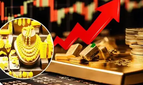 పసిడి ప్రియులకు భారీ షాక్: రూ. 1.46 లక్షలు దాటిన బంగారం ధర!
