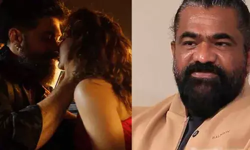‘టాక్సిక్’ లో బోల్డ్ సీన్లు..వాళ్లు మాత్ర‌మే మూవీ చూడాలి!