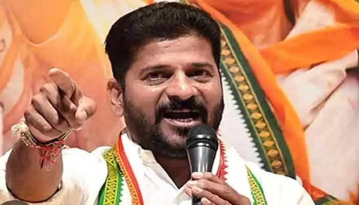 ఢిల్లీ ఘటనపై కొడంగల్లో సీఎం రేవంత్ సమరశంఖం! ఢిల్లీ ఘటనపై కొడంగల్లో సీఎం రేవంత్ సమరశంఖం!