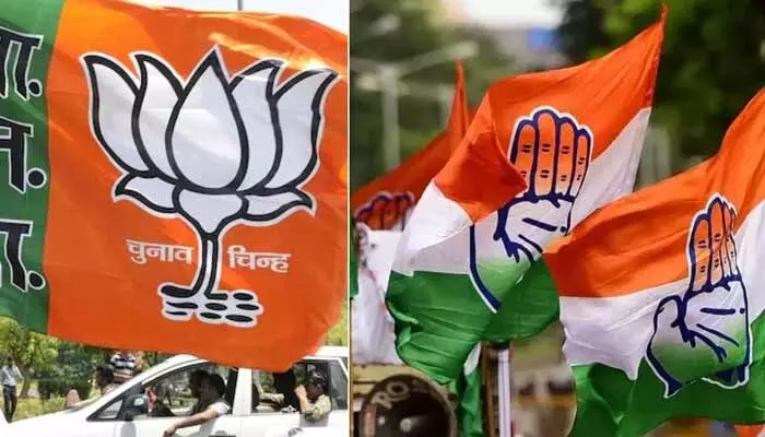 విజయవాడలో ఉద్రిక్తత... బీజేపీ, కాంగ్రెస్ శ్రేణుల ఘర్షణ విజయవాడలో ఉద్రిక్తత... బీజేపీ, కాంగ్రెస్ శ్రేణుల ఘర్షణ