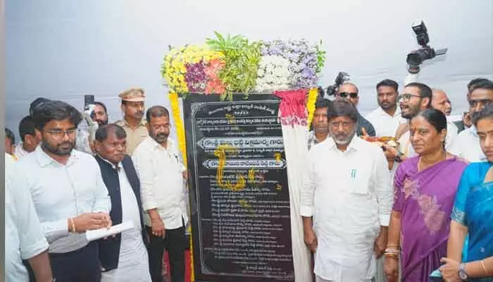 దేశంలోనే తొలిసారిగా ‘ఎలక్ట్రిసిటీ ఆంబ్యులెన్స్’.. 1912 హెల్ప్లైన్కు కృత్రిమ మేధ (ఏఐ) దేశంలోనే తొలిసారిగా ‘ఎలక్ట్రిసిటీ ఆంబ్యులెన్స్’.. 1912 హెల్ప్లైన్కు కృత్రిమ మేధ (ఏఐ)