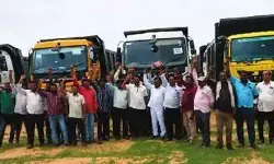 మైనింగ్ శాఖలో ప్రైవేట్ వ్యక్తుల పెత్తనం.. డ్రైవర్ల ఆందోళన