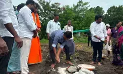 మహిళా సంఘ భవనానికి ఎమ్మెల్యే డా.కల్వకుంట్ల సంజయ్ భూమిపూజ