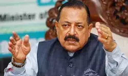 చర్చలకు ప్రతిష్టలు అడ్డురావు: మరోసారి విద్యార్థులకు కేంద్రం పిలుపు చర్చలకు ప్రతిష్టలు అడ్డురావు: మరోసారి విద్యార్థులకు కేంద్రం పిలుపు