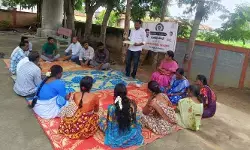 ఆ గ్రామంలో మద్యం విక్రయిస్తే రూ.5 లక్షల జరిమానా ఆ గ్రామంలో మద్యం విక్రయిస్తే రూ.5 లక్షల జరిమానా