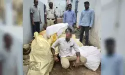 భూపాలపల్లిలో నిషేధిత పొగాకు ఉత్పత్తులపై సీసీఎస్ దాడులు