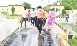 సెప్టిక్ ట్యాంకులు తెచ్చే వ్యర్థాలు ఎఫ్ ఎస్టీపీ కు వచ్చేలా చర్యలు తీసుకోవాలి : కమిషనర్ సెప్టిక్ ట్యాంకులు తెచ్చే వ్యర్థాలు ఎఫ్ ఎస్టీపీ కు వచ్చేలా చర్యలు తీసుకోవాలి : కమిషనర్