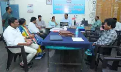 భూ రీ-సర్వేను పారదర్శకంగా నిర్వహిస్తాం : కలెక్టర్ భూ రీ-సర్వేను పారదర్శకంగా నిర్వహిస్తాం : కలెక్టర్