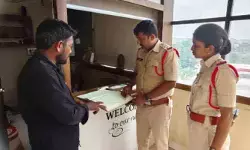 ప్రైవేట్ లాడ్జ్లపై పోలీసుల నిఘా ప్రైవేట్ లాడ్జ్లపై పోలీసుల నిఘా
