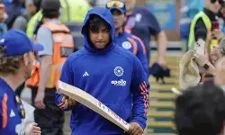 చరిత్ర సృష్టించిన వైభవ్.. 37 ఏళ్ళ సచిన్ రికార్డు బద్దలు! చరిత్ర సృష్టించిన వైభవ్.. 37 ఏళ్ళ సచిన్ రికార్డు బద్దలు!