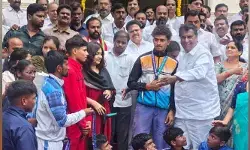 ప్రతి విద్యార్థికి నాణ్యమైన విద్య అందించడమే తమ లక్ష్యం : మంత్రి అడ్లూరి ప్రతి విద్యార్థికి నాణ్యమైన విద్య అందించడమే తమ లక్ష్యం : మంత్రి అడ్లూరి
