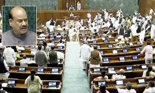 Lok Sabha: లోక్‌సభలో విపక్షాల ఆందోళన.. ధర్మేంద్ర ప్రధాన్ రాజీనామాకు డిమాండ్