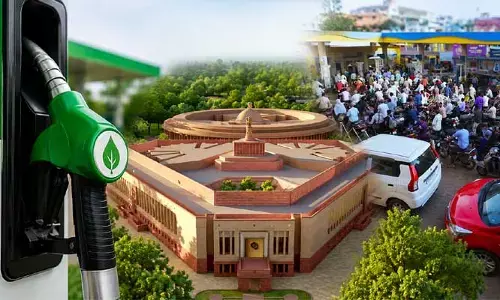 వెనక్కి తగ్గే ఆలోచన లేదు.. E-20 పెట్రోల్ పై పార్లమెంట్‍లో కేంద్రం క్లారిటీ