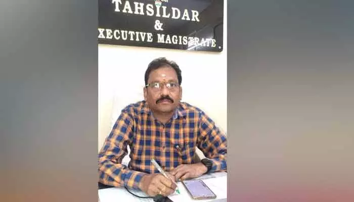 ఈ నెల 31లోగా ఈ-కేవైసీ పూర్తి చేయాలి ఈ నెల 31లోగా ఈ-కేవైసీ పూర్తి చేయాలి