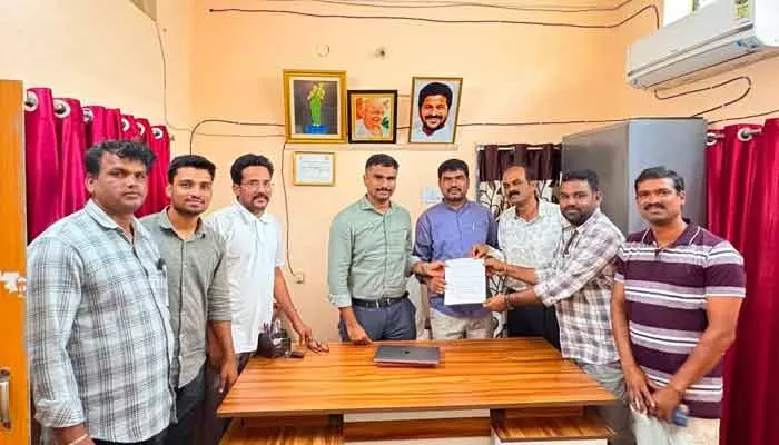 బోగస్ ఓటర్లను తొలగించి ఓటరు జాబితాను ప్రక్షాళన చేయాలి బోగస్ ఓటర్లను తొలగించి ఓటరు జాబితాను ప్రక్షాళన చేయాలి