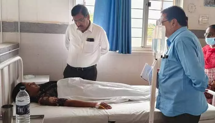 బెల్లంపల్లి ఎంజేపీ హాస్టల్లో ఫుడ్ పాయిజన్ బెల్లంపల్లి ఎంజేపీ హాస్టల్లో ఫుడ్ పాయిజన్