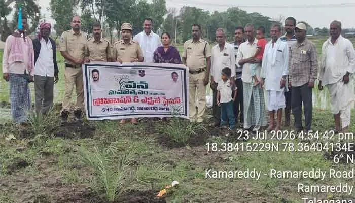 వన మహోత్సవంలో వినూత్న కార్యక్రమం.. వన మహోత్సవంలో వినూత్న కార్యక్రమం..