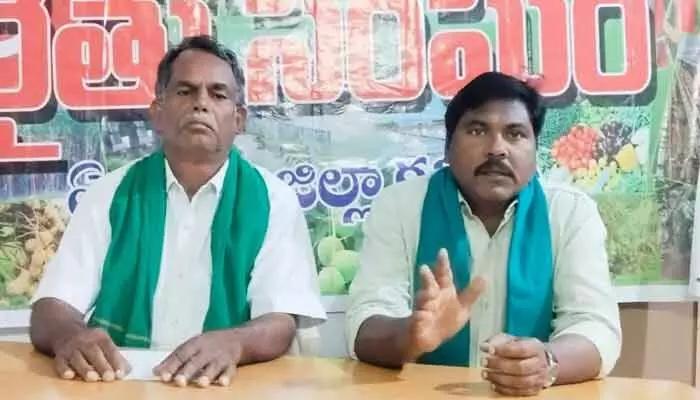 ధర్మేంద్ర ప్రధాన్ రాజీనామా చేయాల్సిందే: ఏపీ రైతు సంఘం ధర్మేంద్ర ప్రధాన్ రాజీనామా చేయాల్సిందే: ఏపీ రైతు సంఘం