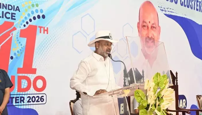 2036 నాటికి టాప్-10 క్రీడా దేశంగా భారత్.. కేంద్ర మంత్రి బండి సంజయ్ 2036 నాటికి టాప్-10 క్రీడా దేశంగా భారత్.. కేంద్ర మంత్రి బండి సంజయ్