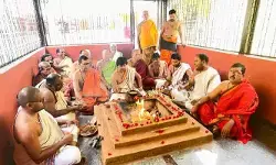 కర్మన్‌ఘాట్ ఆలయంలో వరుణ యాగం