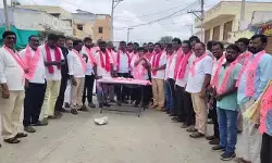 కేటీఆర్ జన్మదినం.. బీఆర్ఎస్ శ్రేణుల్లో సంబరాల సందడి..! కేటీఆర్ జన్మదినం.. బీఆర్ఎస్ శ్రేణుల్లో సంబరాల సందడి..!