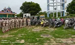 52 బైకులు, 5 ఆటోలు స్వాధీనం.. ఇంద్రారెడ్డి నగర్ లో కార్డన్ అండ్ సెర్చ్