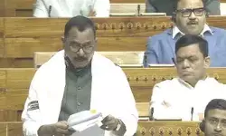 క్యాన్సర్ను నోటిఫైడ్ వ్యాధిగా ప్రకటించలేమన్న కేంద్రం క్యాన్సర్ను నోటిఫైడ్ వ్యాధిగా ప్రకటించలేమన్న కేంద్రం