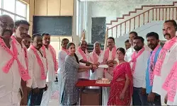 పేద విద్యార్థిని చదువుకు రూ.లక్ష ఆర్థిక సహాయం పేద విద్యార్థిని చదువుకు రూ.లక్ష ఆర్థిక సహాయం