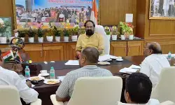 బ్యారేజీల భవిష్యత్తుపై కేంద్రానికి లేఖ రాయాలి