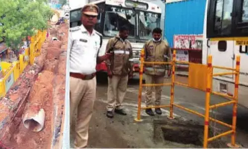 ఎల్‌బీనగర్–సాగర్ రింగ్‌రోడ్ పరిధిలో ప్రజల ప్రాణాలతో చెలగాటం