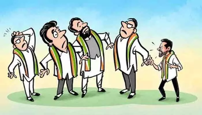 మంత్రులకే షాకిచ్చిన కొత్త ‘పీసీసీఎఫ్’.. ఏకంగా 15 మంది డిప్యూటేషన్లు రద్దు! మంత్రులకే షాకిచ్చిన కొత్త ‘పీసీసీఎఫ్’.. ఏకంగా 15 మంది డిప్యూటేషన్లు రద్దు!