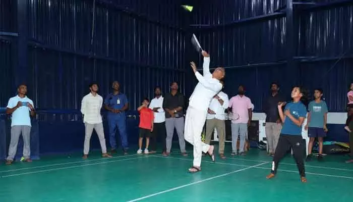 అంతర్జాతీయ వేదికలపై సత్తా చాటాలి అంతర్జాతీయ వేదికలపై సత్తా చాటాలి