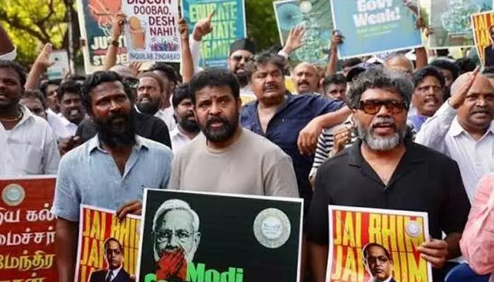 నో నీట్ ప్రొటెస్ట్.. హాజరైన తమిళ స్టార్స్ నో నీట్ ప్రొటెస్ట్.. హాజరైన తమిళ స్టార్స్
