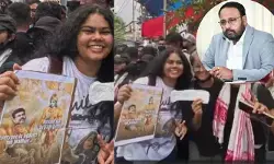నీట్ లీకేజీ ఆందోళన.. విద్యార్థుల నిరసనల్లో మంత్రి కూతురు నీట్ లీకేజీ ఆందోళన.. విద్యార్థుల నిరసనల్లో మంత్రి కూతురు