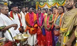 నల్లమలలో భక్తులతో శోభిల్లిన శివ క్షేత్రములు..  ప్రత్యేక పూజల్లో పాల్గొన్న ఎమ్మెల్యే దంపతులు